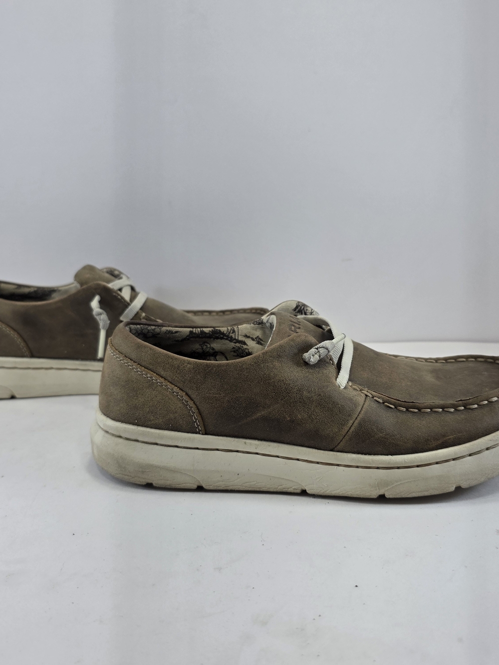 Ariat Women’s 6B Brown Leather Moc Toe Casual Boat Loafer Shoes - Picture 3 of 8